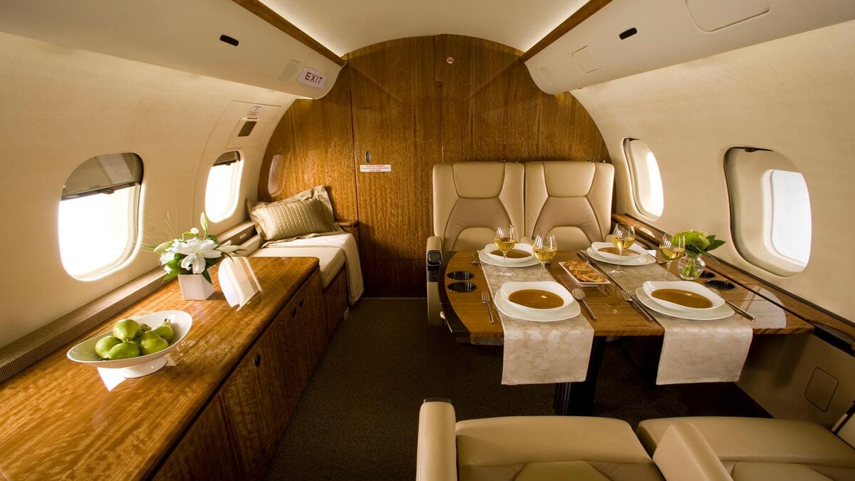 Bombardier Global 5000