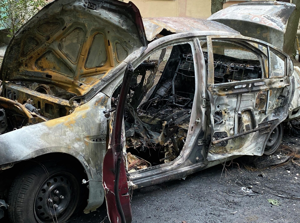 Балкания 1 теракт. Взорван автомобиль в Херсоне.