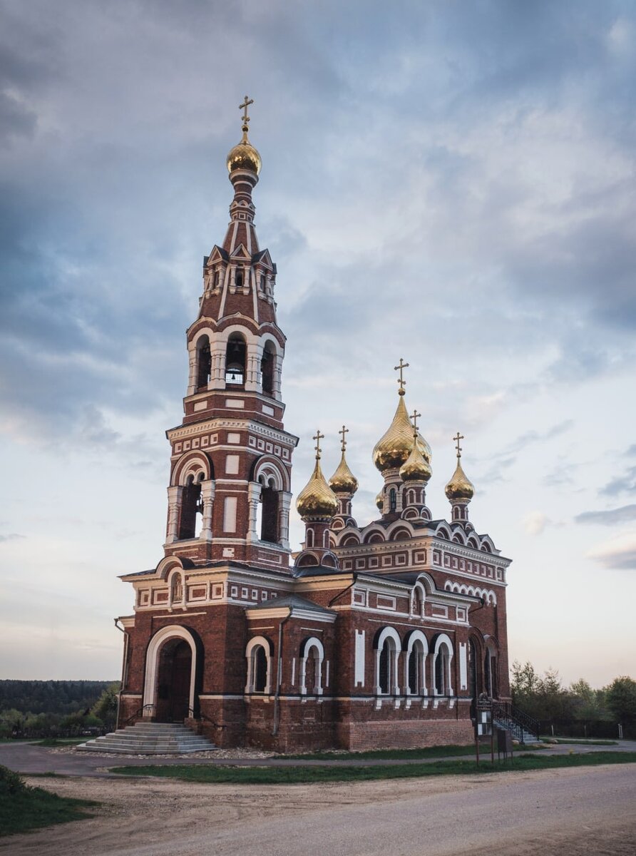 Села калуга. Красное Боровский район. Деревня красное Калужская область. Боровский район Калужская область. Калуга фото.