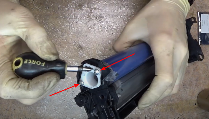 Фото 23. Расположение винтов