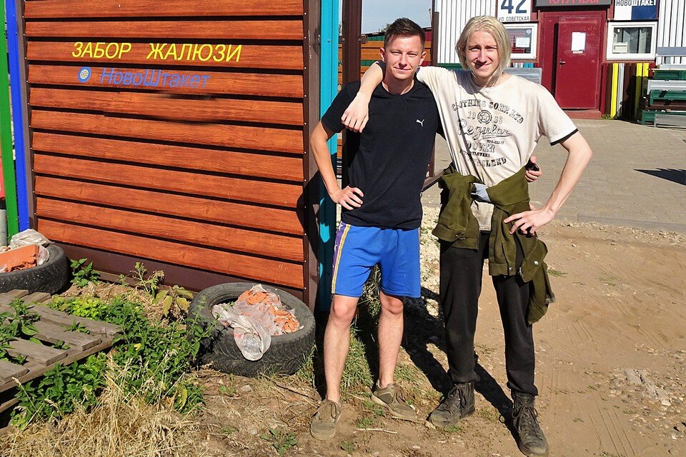     Братья Шаляпины. Максим слева Николай ВАРСЕГОВ