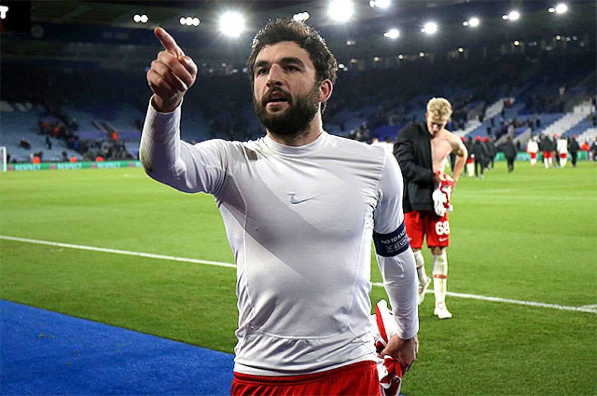    Капитан «Спартака» Георгий Джикия.