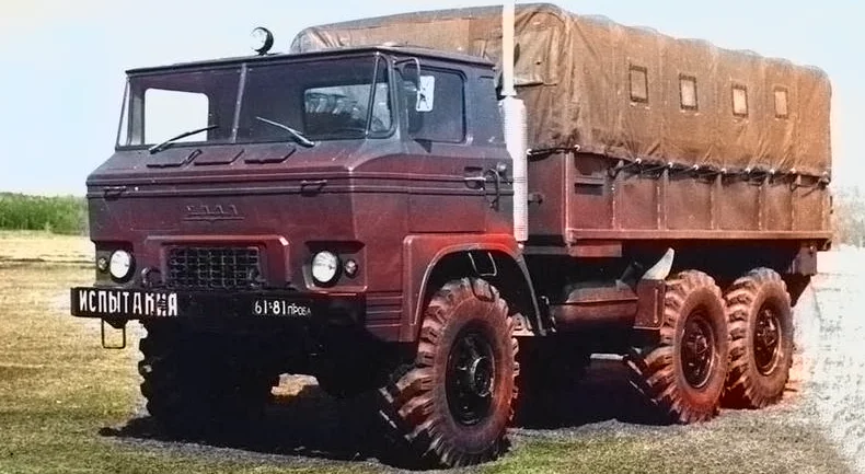 Фредлайнер без капота