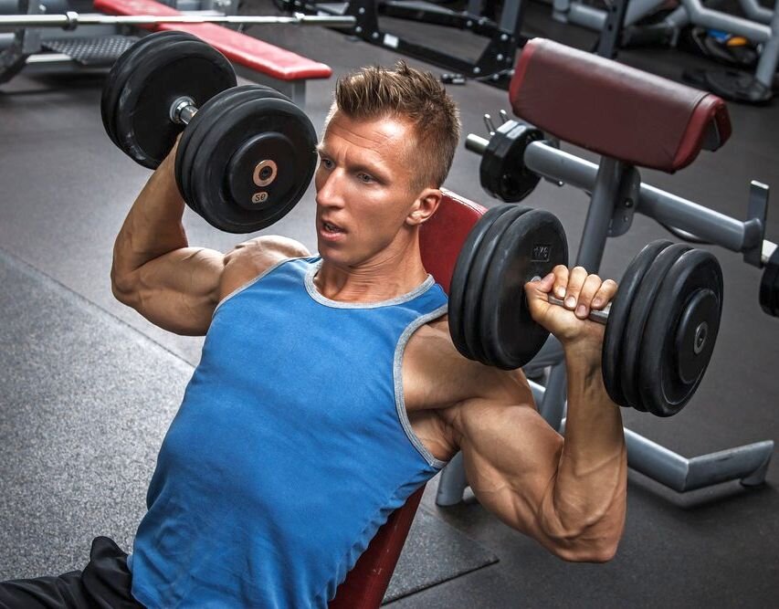 Круглые гантели имеют прямые ручки