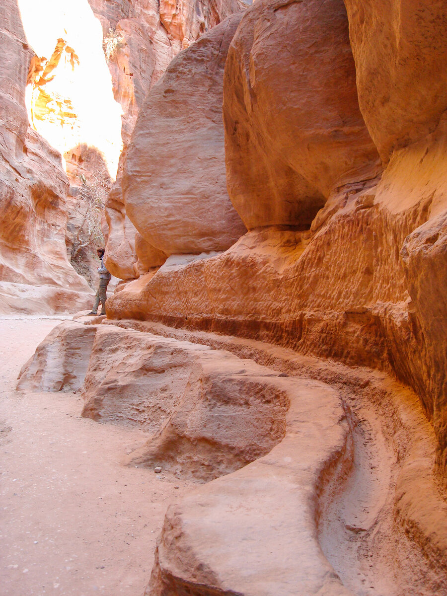 Остатки водного канала, Петра, Иордания (фото автора).