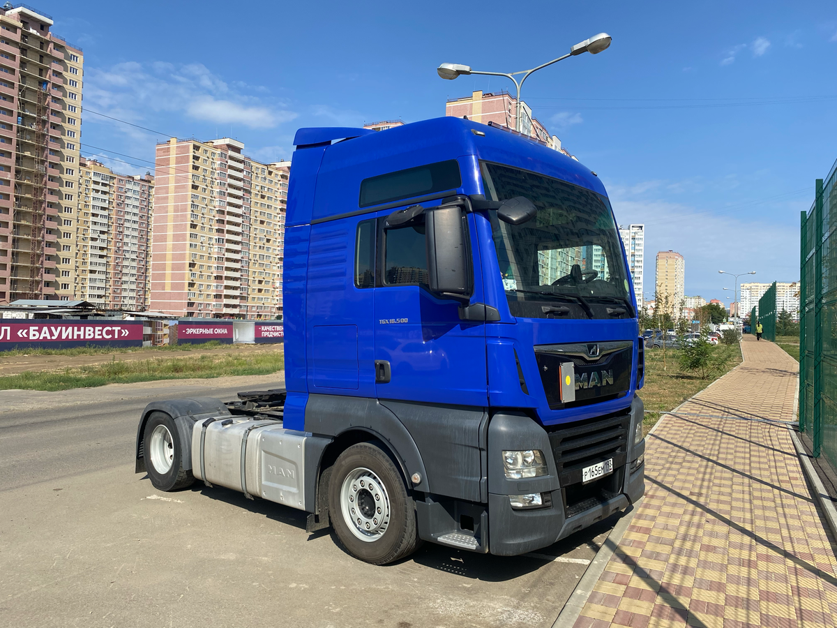 Демонтированная мигалка, а в замен установлена светодиодная балка.