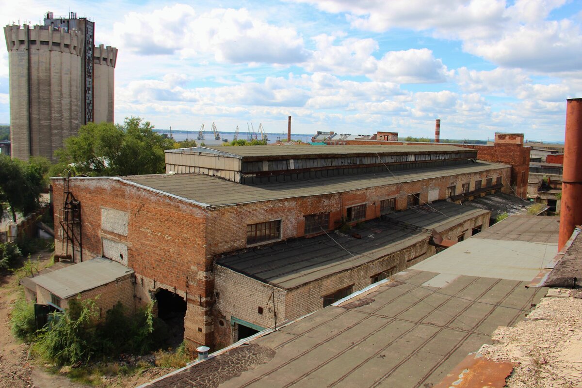 В каких городах есть заводы. Самарский завод клапанов заброшенный. Территория завода клапанов Самара. Старая Самара завод. Самарская область клапанный завод клапанный завод.