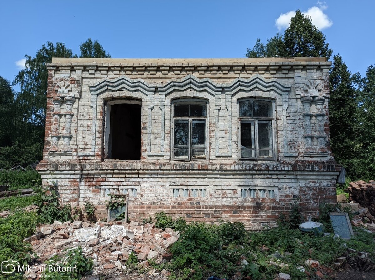 Старинная балка старинного дома