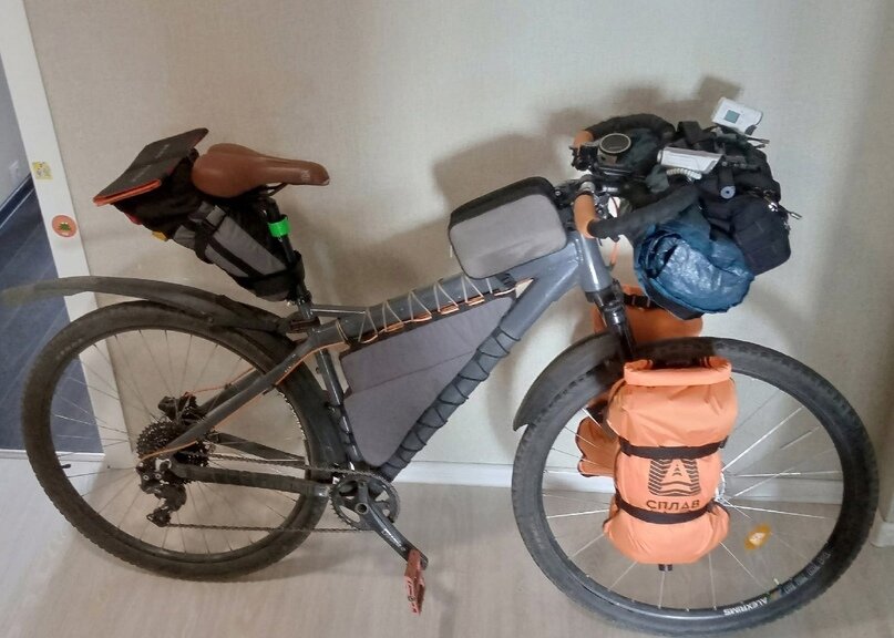 динозавр готов