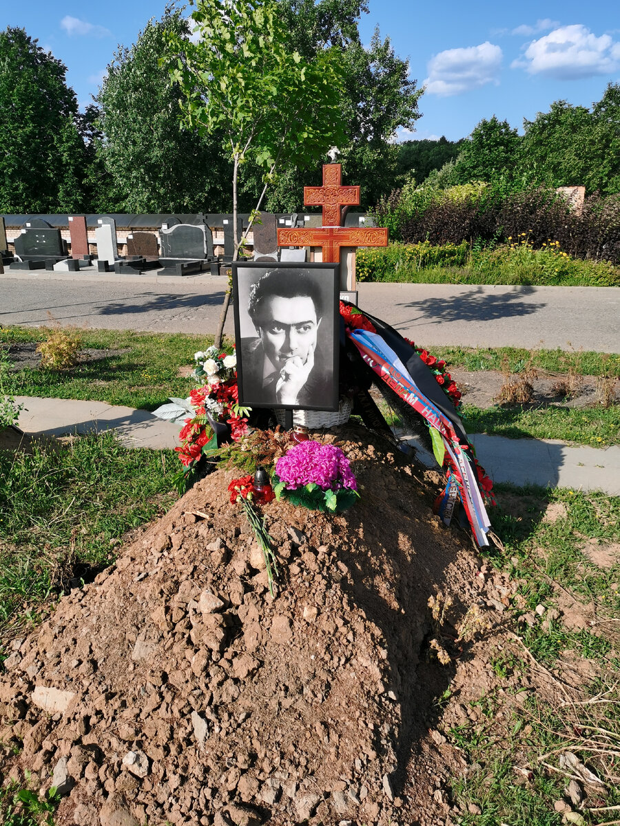 Роман Андреевич Карцев Троекуровское кладбище
