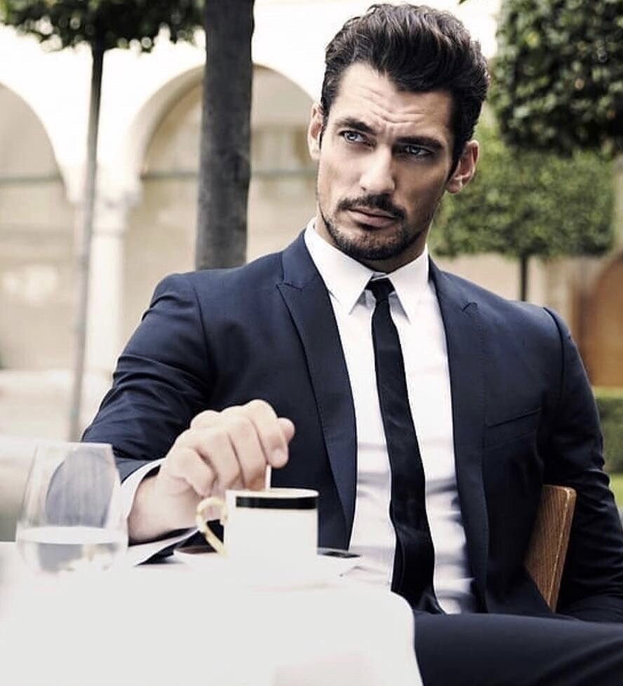 Взгляд успешных людей. Дэвид Ганди Иерихон Бэрронс. David Gandy 2021. Лео и Коул. Успешный мужчина.