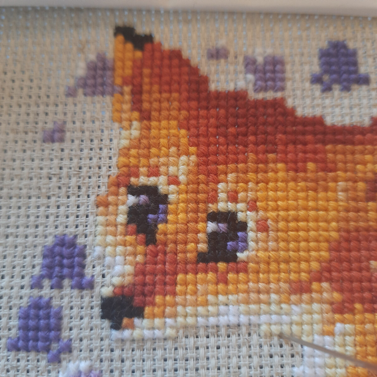 Маленькая лисичка 