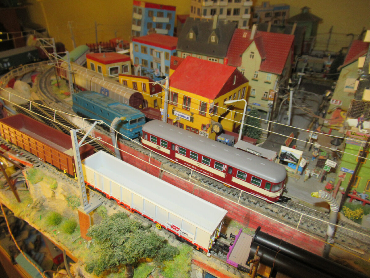 Модель вагона серии Btx761