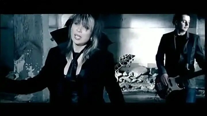 Группа "Город 312". Кадр из клипа "Останусь"