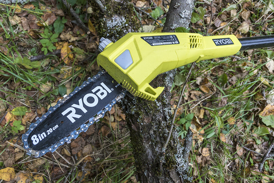 Аккумуляторный штанговый высоторез Ryobi ONE+ OPP1820. (Источник: фото автора)