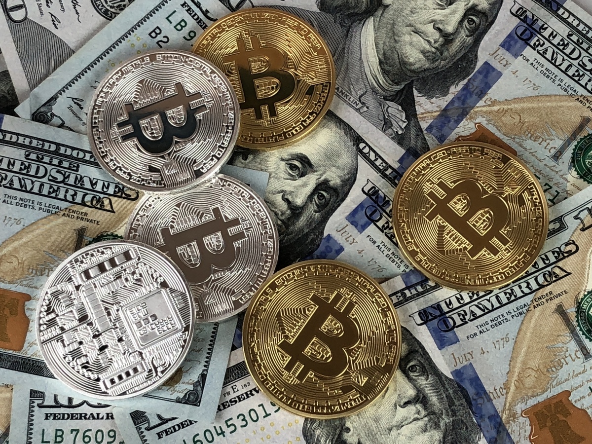 Биткоин