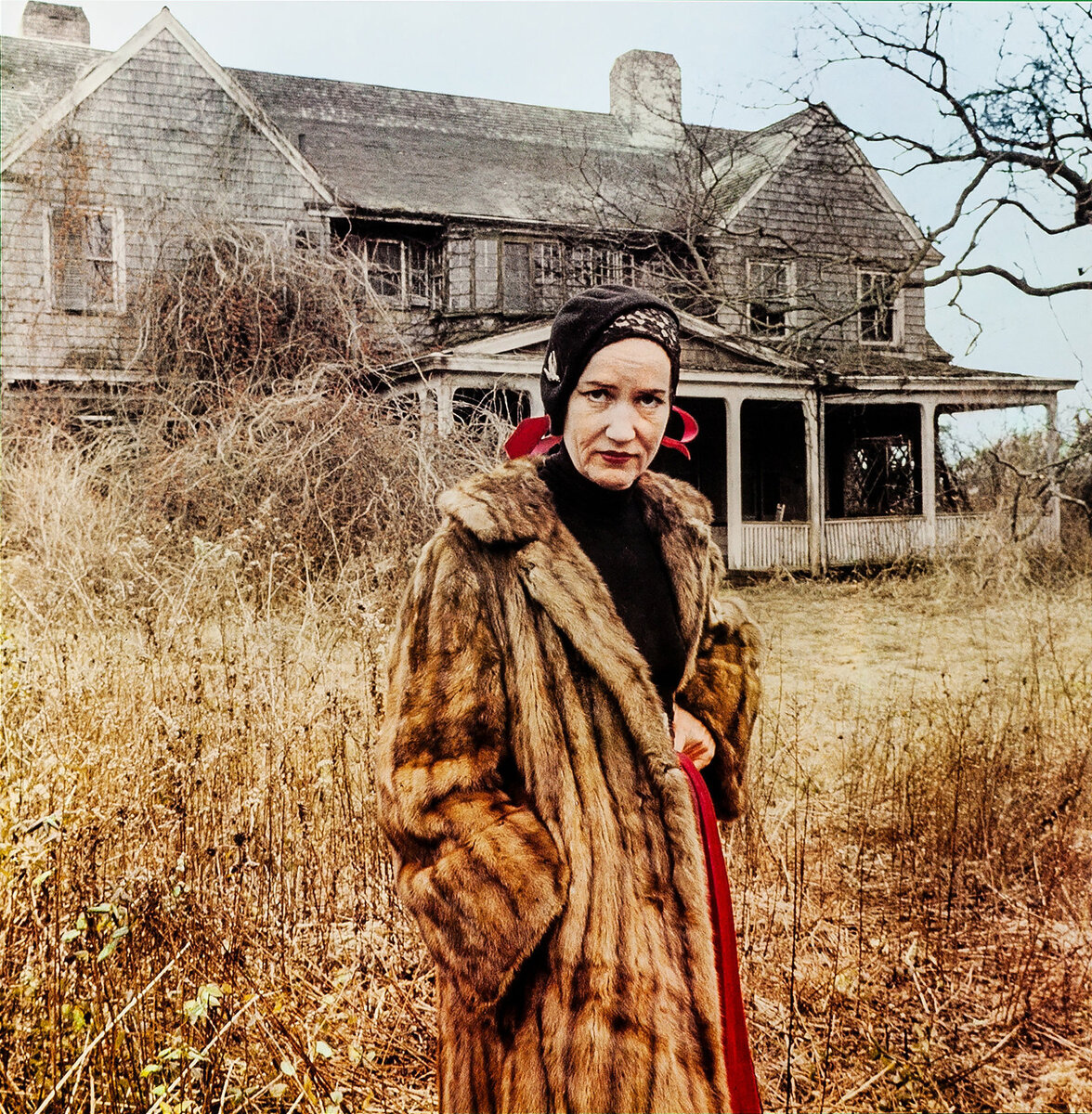 Photo by Herb Goro during the filming of Grey Gardens (1976)