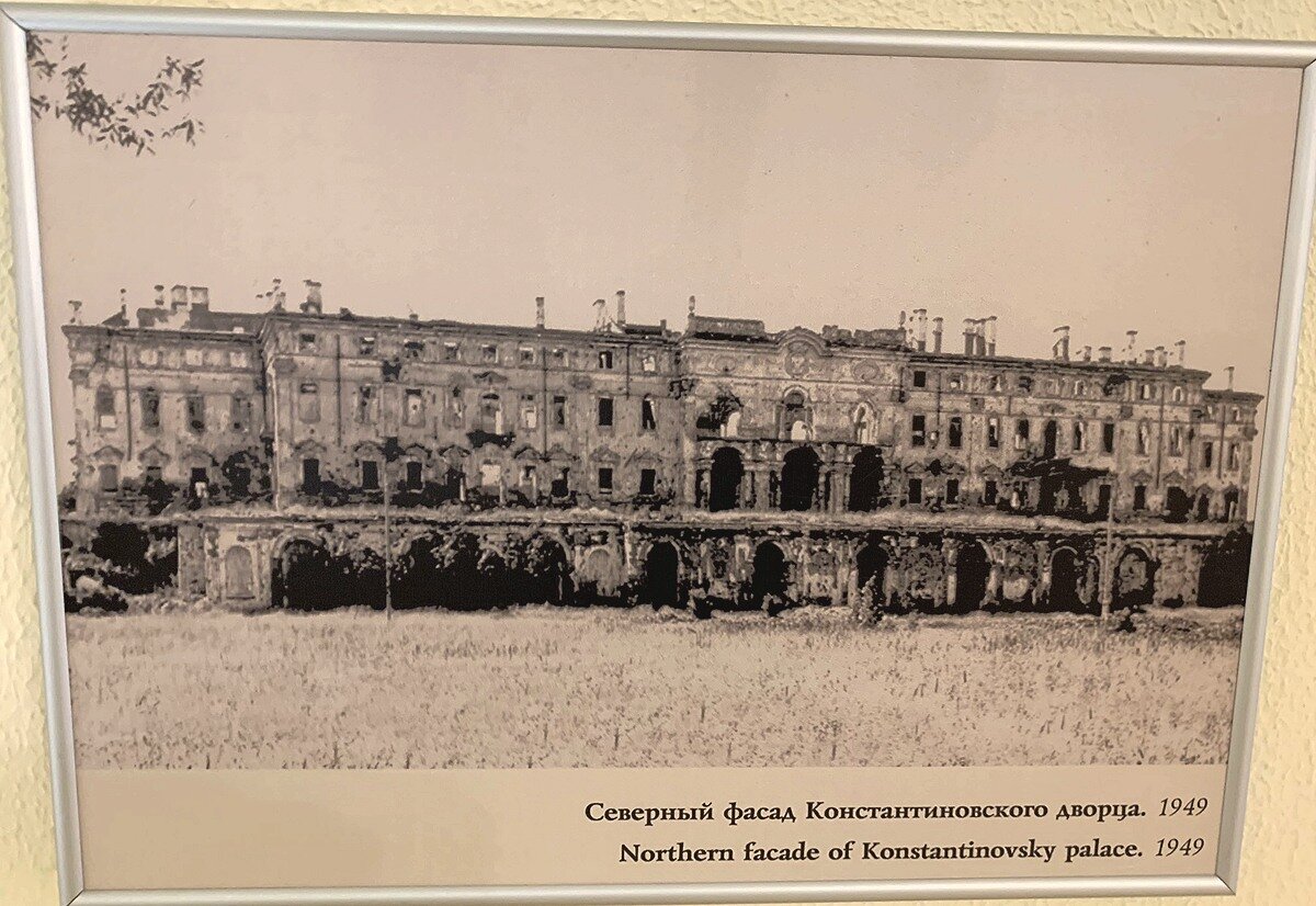 Константиновский дворец, который сейчас официально называется Дворцом Конгрессов, несомненно интересно посетить как из-за исторической ценности, так и просто посмотреть на действующую резиденцию...-2-3