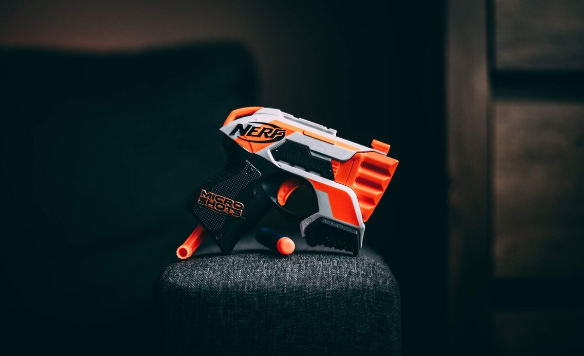 Лучшие бластеры Nerf для взрослых, которые хотят раскрыть своего  внутреннего ребёнка | АльбертычЪ info | Дзен