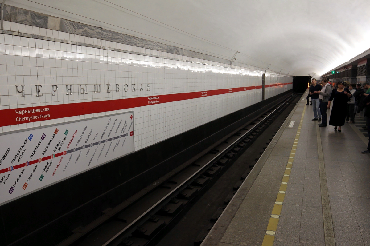 метро чернышевская санкт петербург