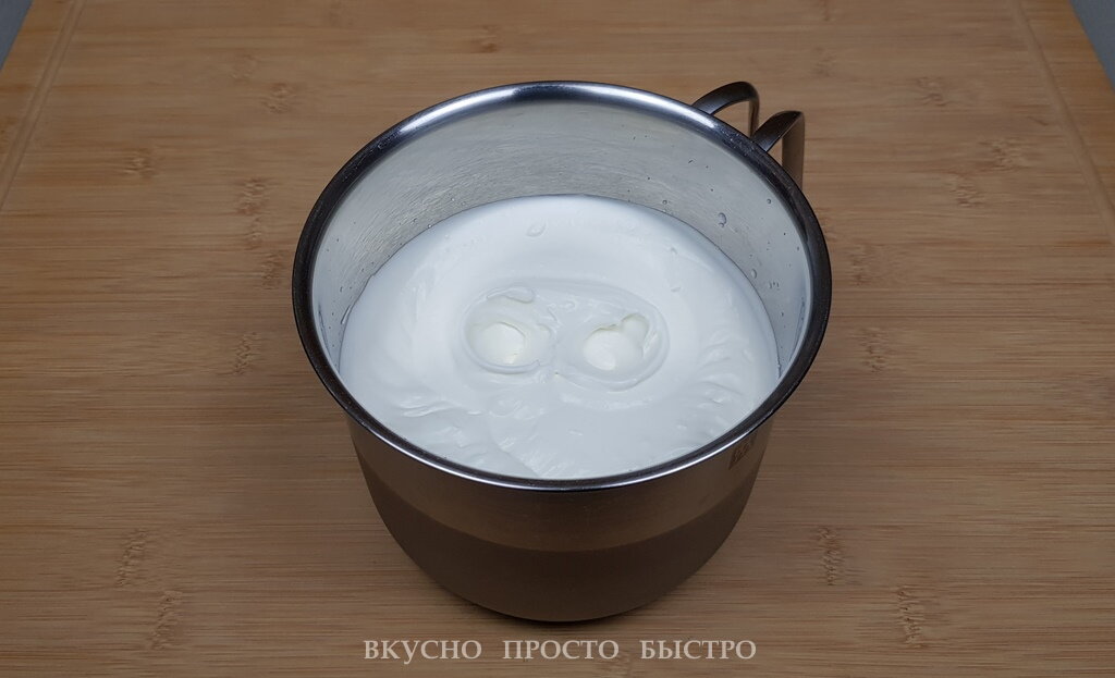 Бисквитный торт с йогуртовым кремом - рецепт на канале Вкусно Просто Быстро
