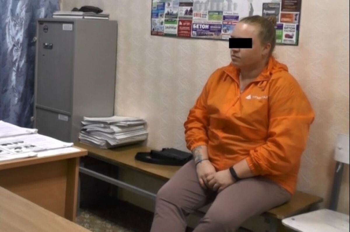    Похищавшую деньги у пенсионеров свердловчанку задержали полицейские