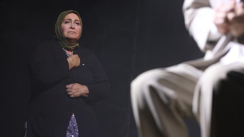    Нина Усатова в спектакле "Материнское сердце"/ Фото: пресс-служба БДТ имени Г. А. Товстоногова