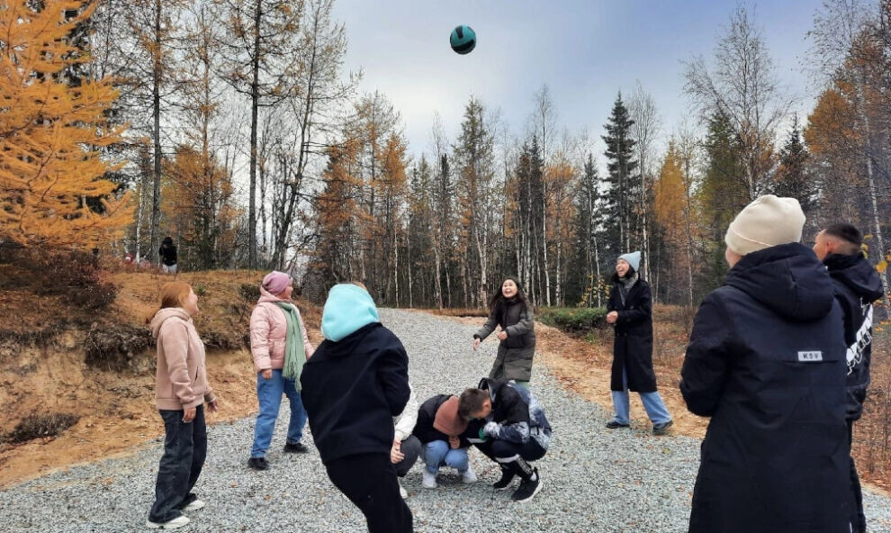    В Салехарде первокурсники познакомились с активной молодежью города