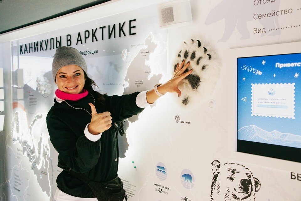     Автобус-музей «Каникулы в Арктике» преодолел почти 4500 километров. Фото предоставлено проектом «Каникулы в Арктике».