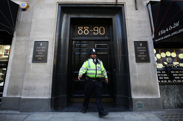 Фото © Shutterstock / Peter Macdiarmid