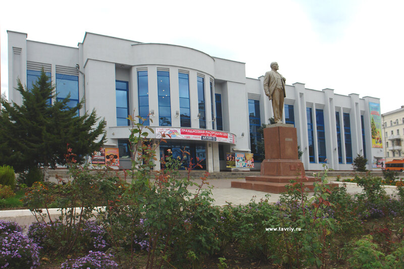 Дк жд краснодар фото Золотая осень в Краснодаре Краснодар - город на юге России Дзен