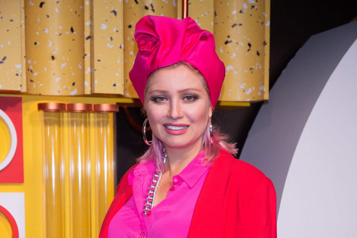     Лена Ленина перевернулась на машине недалеко от Монако