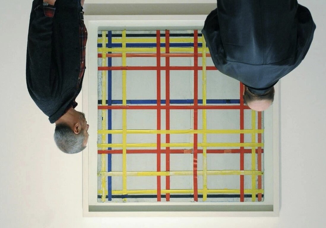 Фото: Off The Press