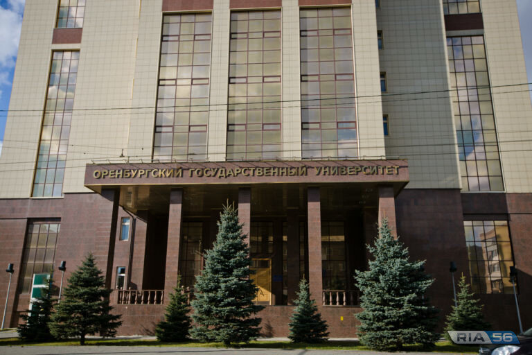    2 ноября занятия в Оренбургском госуниверситете проходят в дистанционном формате Белов Михаил Александрович