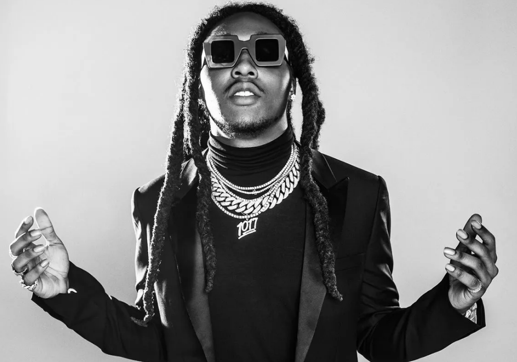 Takeoff даже в традиционном рэперском прикиде выглядел интеллигентно. Фото: Getty Images.