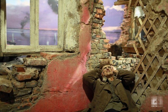    Дом после артобстрела Дарья Драй © ИА REGNUM