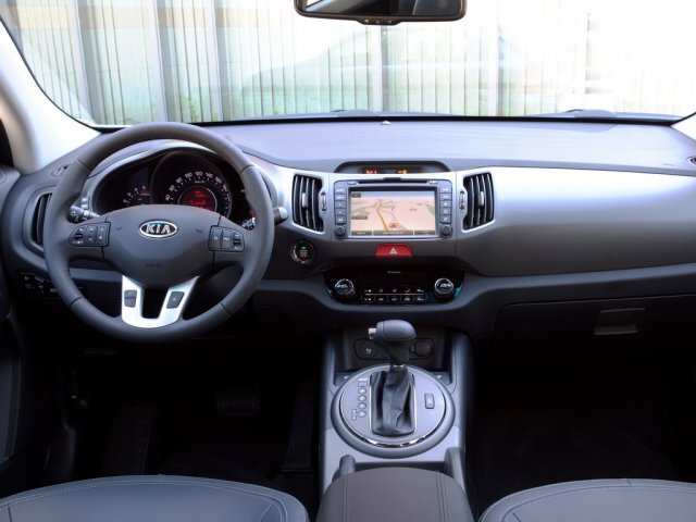 Салон KIA Sportage 3 поколения