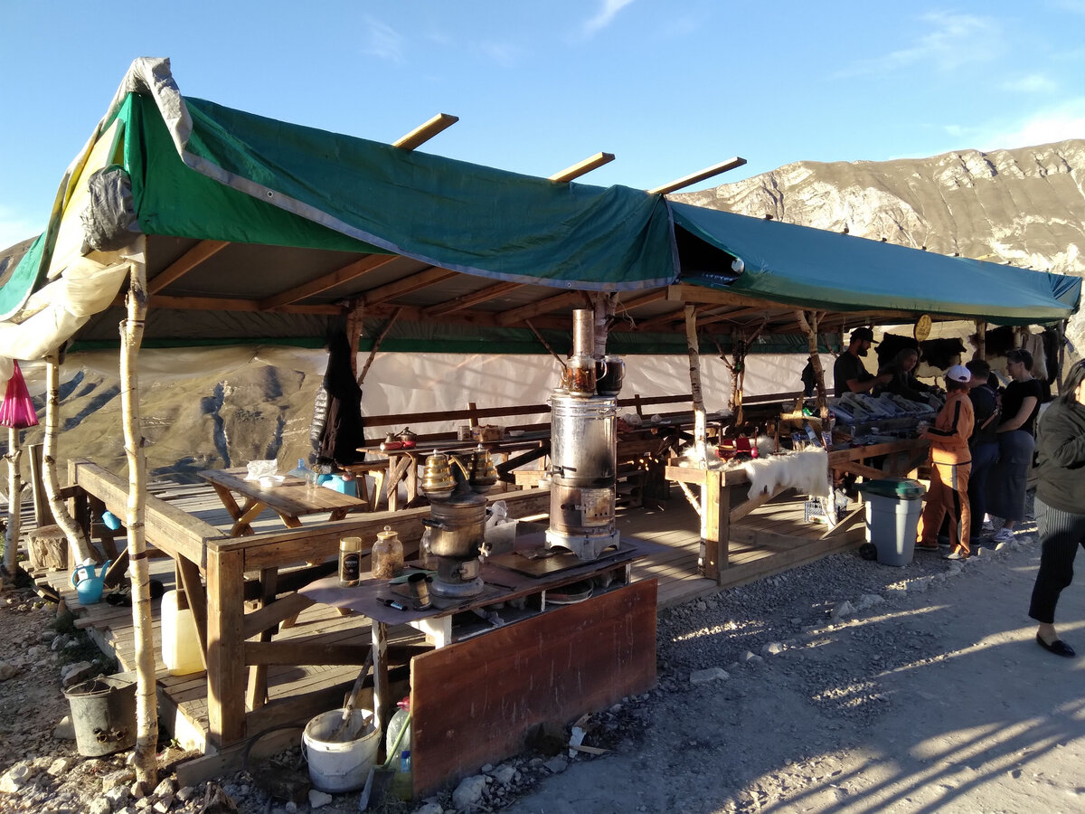 Кафе около Матласской каменной чаши