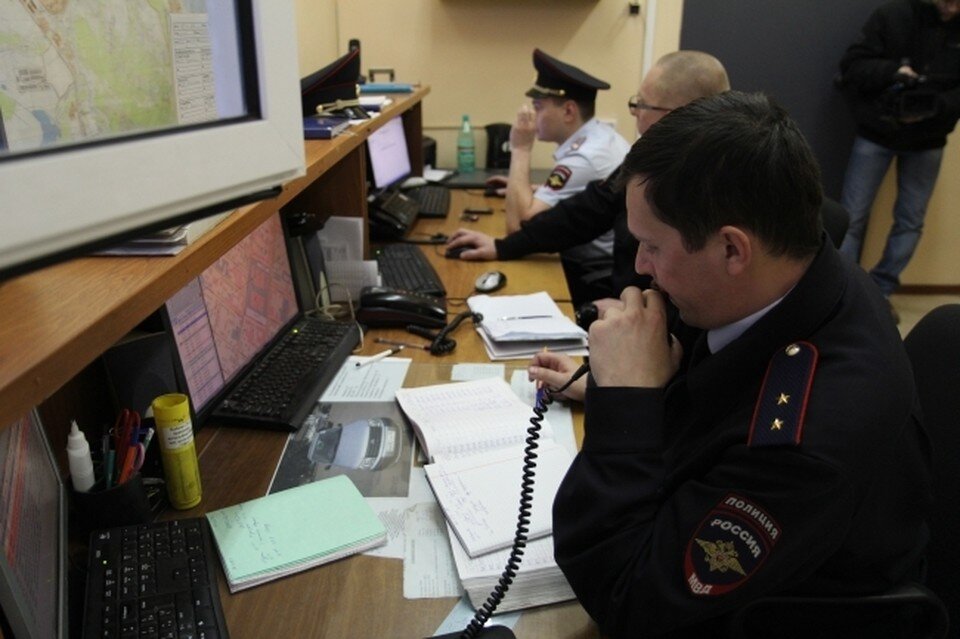     В Ростове ввели план "Сирена" Юлия ПЫХАЛОВА