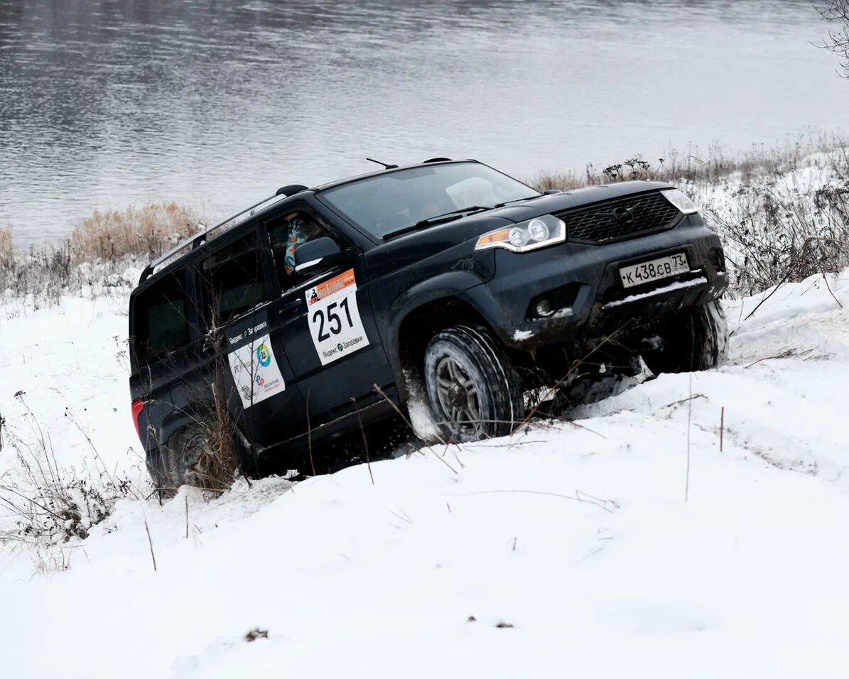 Горка – это весело! А если она снежная, то еще круче! Фото Олега Корупаева
