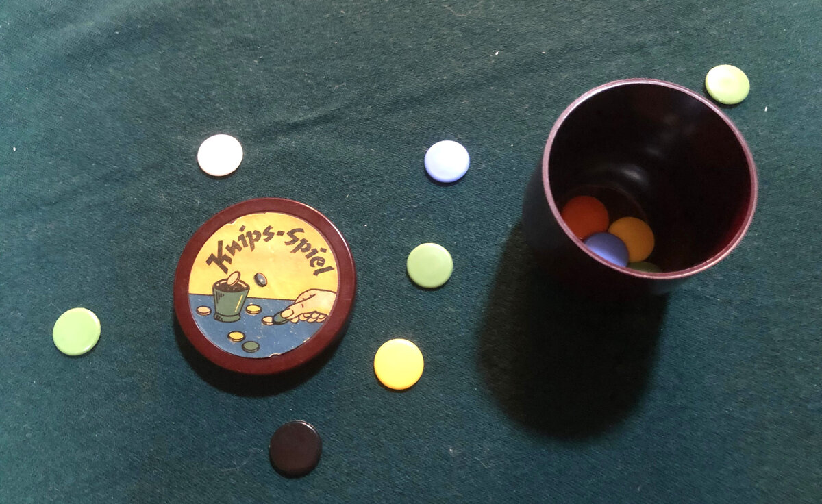 настольная игра "Блошки", немецкий вариант из качественного пластика