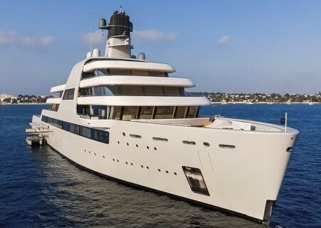    В США нашли десять яхт Абрамовича, которые он скрывал