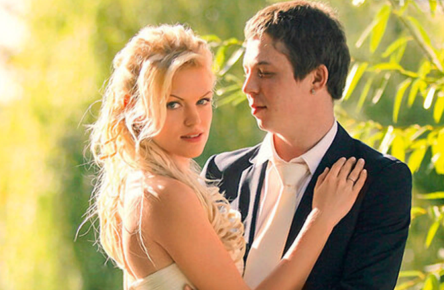 Иван дерябин муж анны котовой фото Агент Кунца из сериала "Черное море" не показывает широкой публике любимого мужа