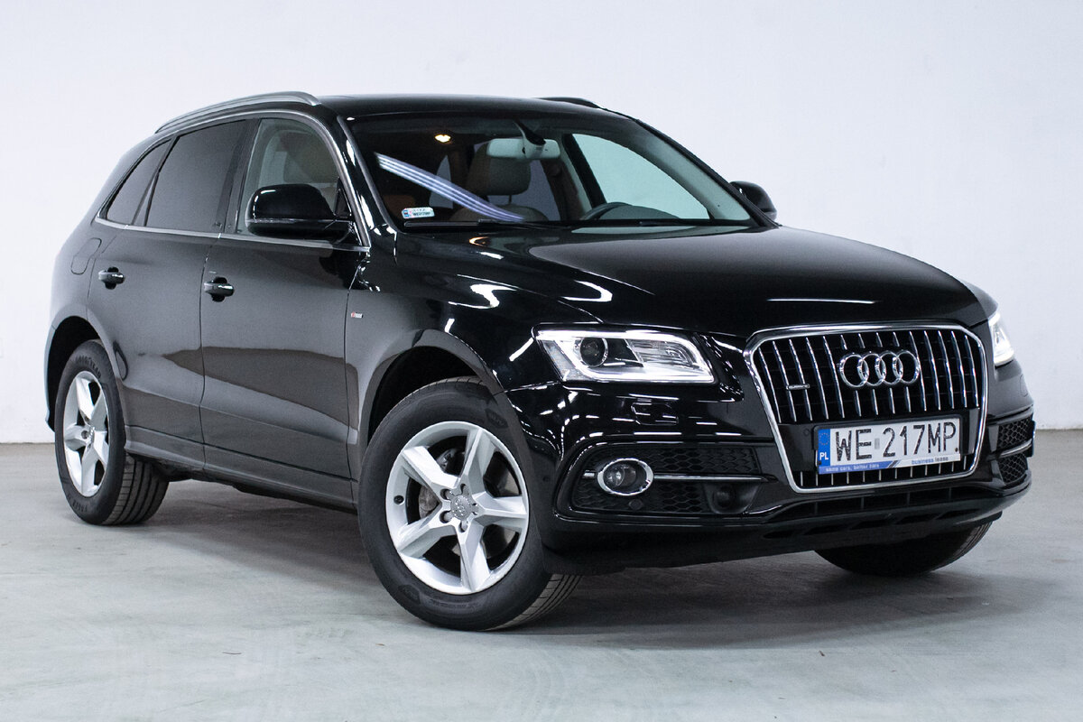   Audi Q5  