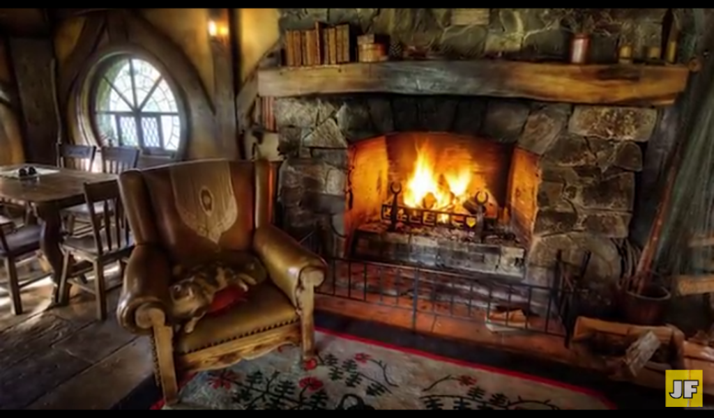 Камин в замке