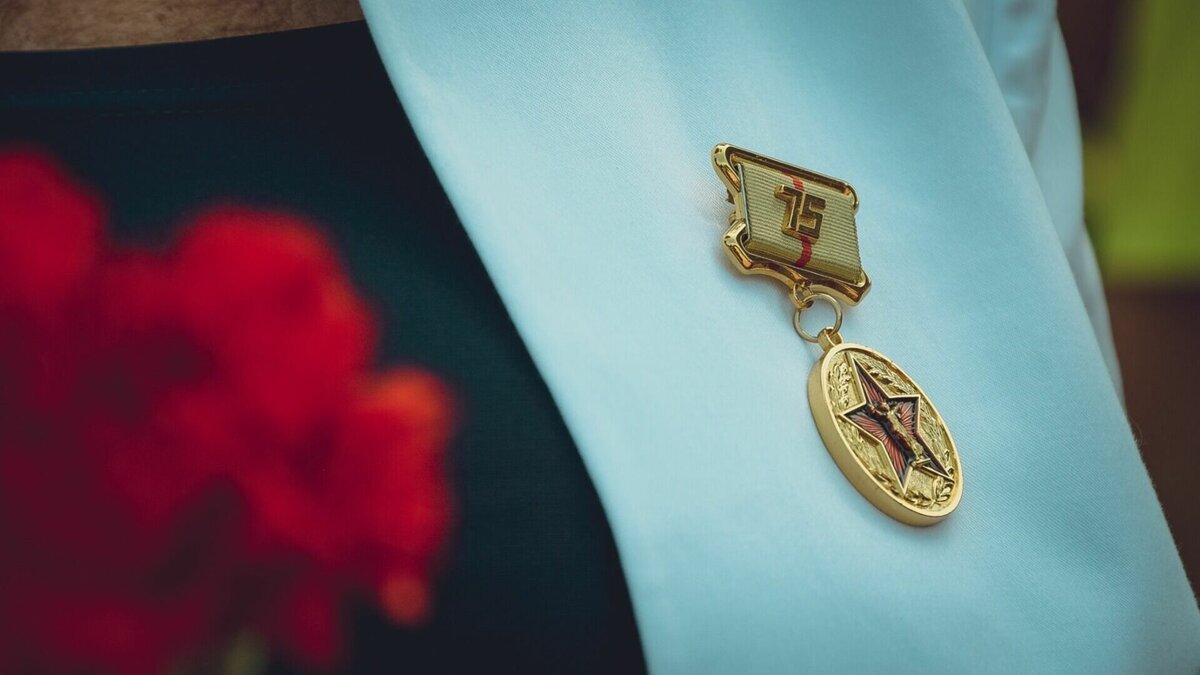     Для оформления «Карты Победы» жителям Нижегородской области нужно обратиться в управление соцзащиты населения. Заявление можно подать и специальному агенту. Об этом говорится в постановлении правительства региона, опубликованном на портале правовой информации.