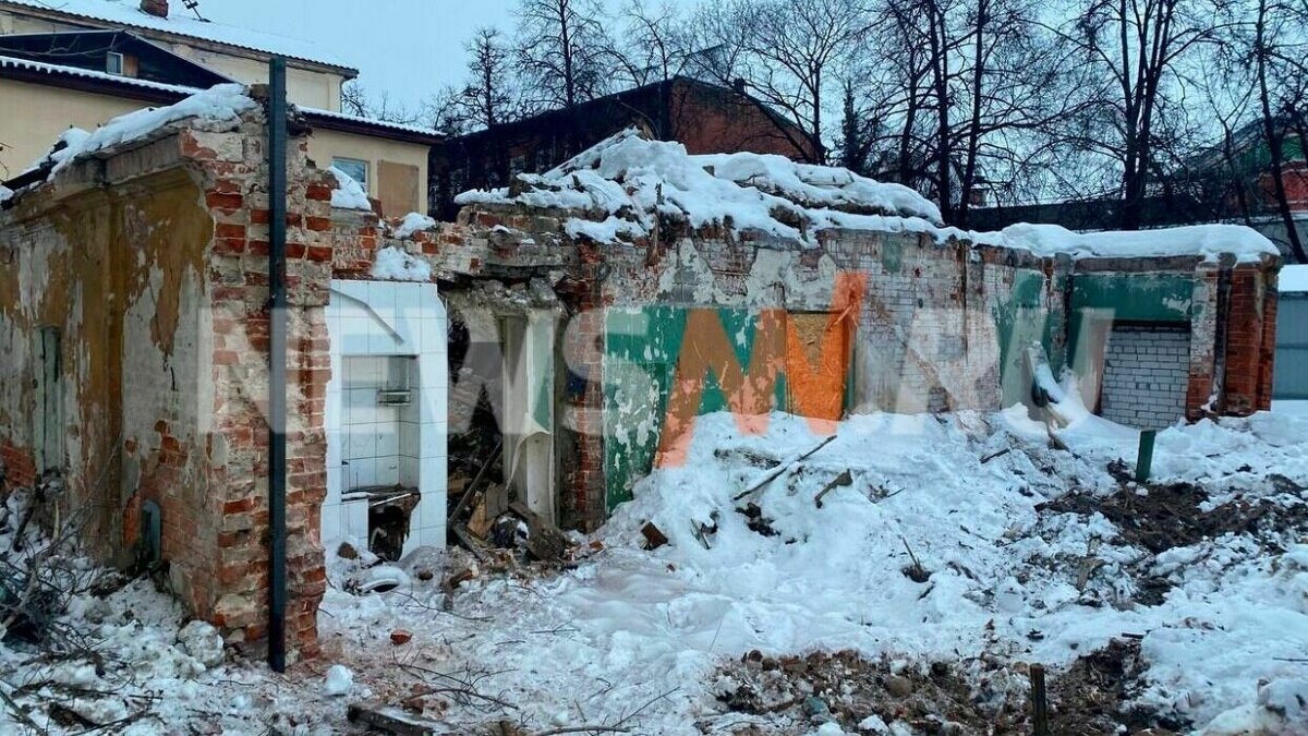     Разрушенный нижегородский ОКН — Дом Штерновой — планируется передать инвестору для восстановления. Об этом NewsNN рассказали в областном минимущества.