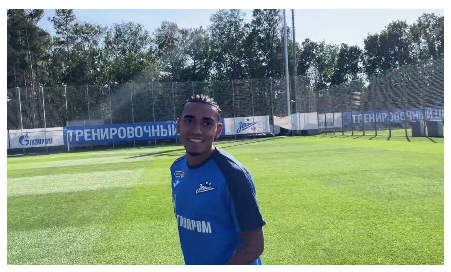    Ду Кейрос провел первую тренировку в составе «Зенита». Фото: соцсети ФК «Зенит»