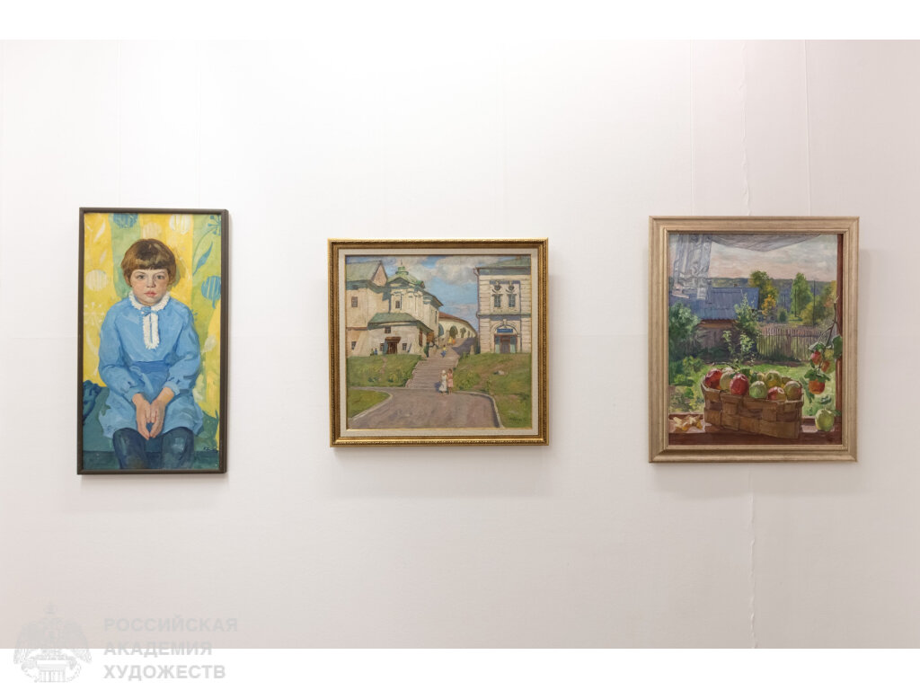 Фрагмент экспозиции «Династия. Алексей, Надежда, Любовь Белых» в МВК РАХ (Москва, Пречистенка, 19). Фоторепортаж: Виктор Берёзкин пресс-служба РАХ. 2023.