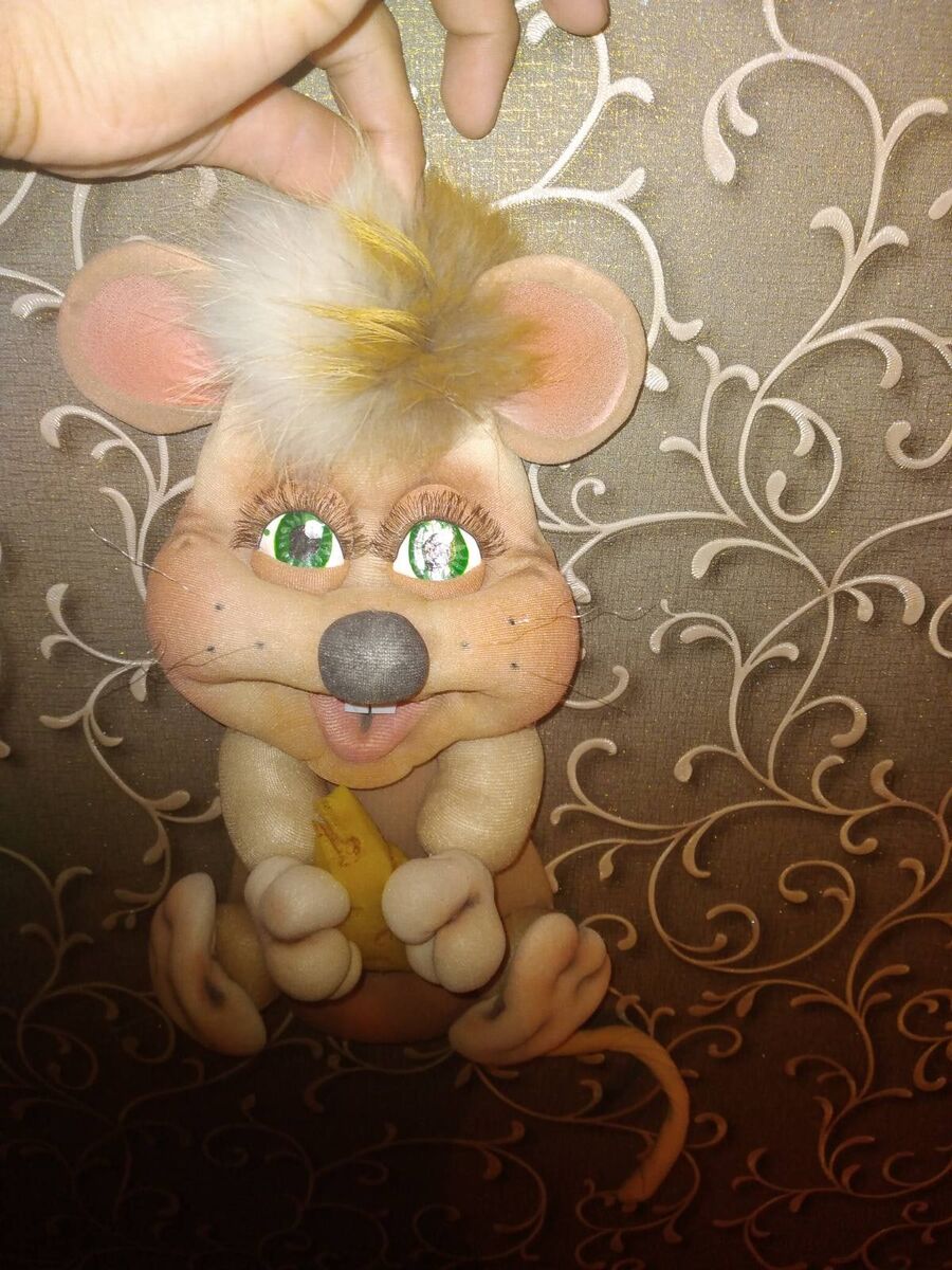 Мышонок - магнит на холодильник 30х17. Чулочная кукла! Ручной работа. Есть в наличии. Изготавливаю на заказ! 